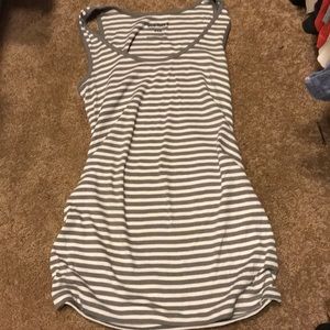 Old navy maternity tank top